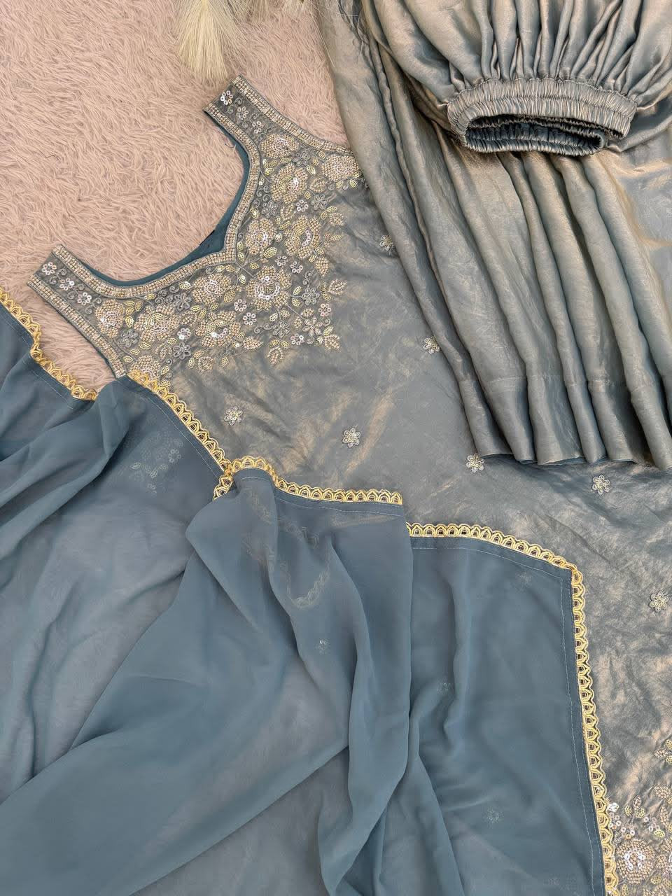Fancy kurti and plazo set
