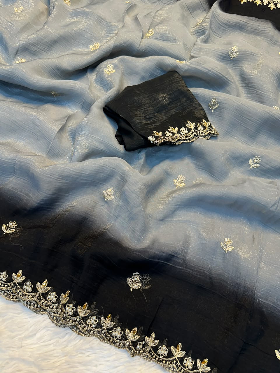 Butti saree
