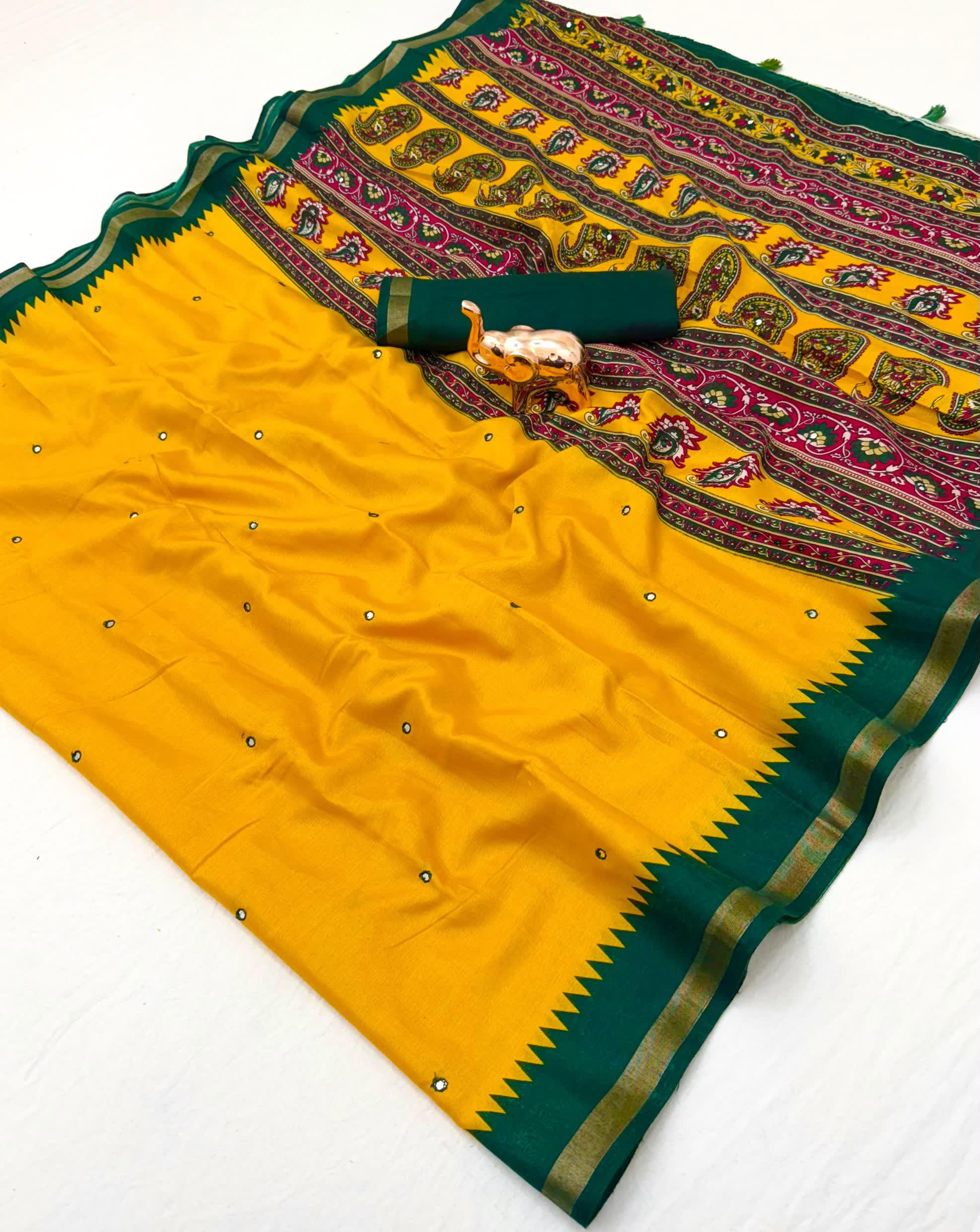 Soft heavy mul cotton saree Temple printed saree with contrast printed blouse