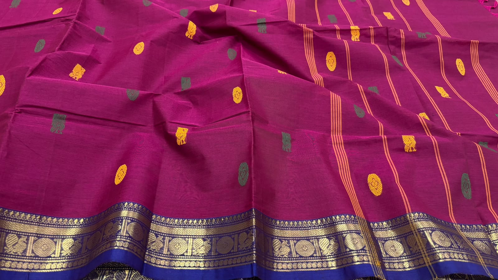 cotton plain saree
