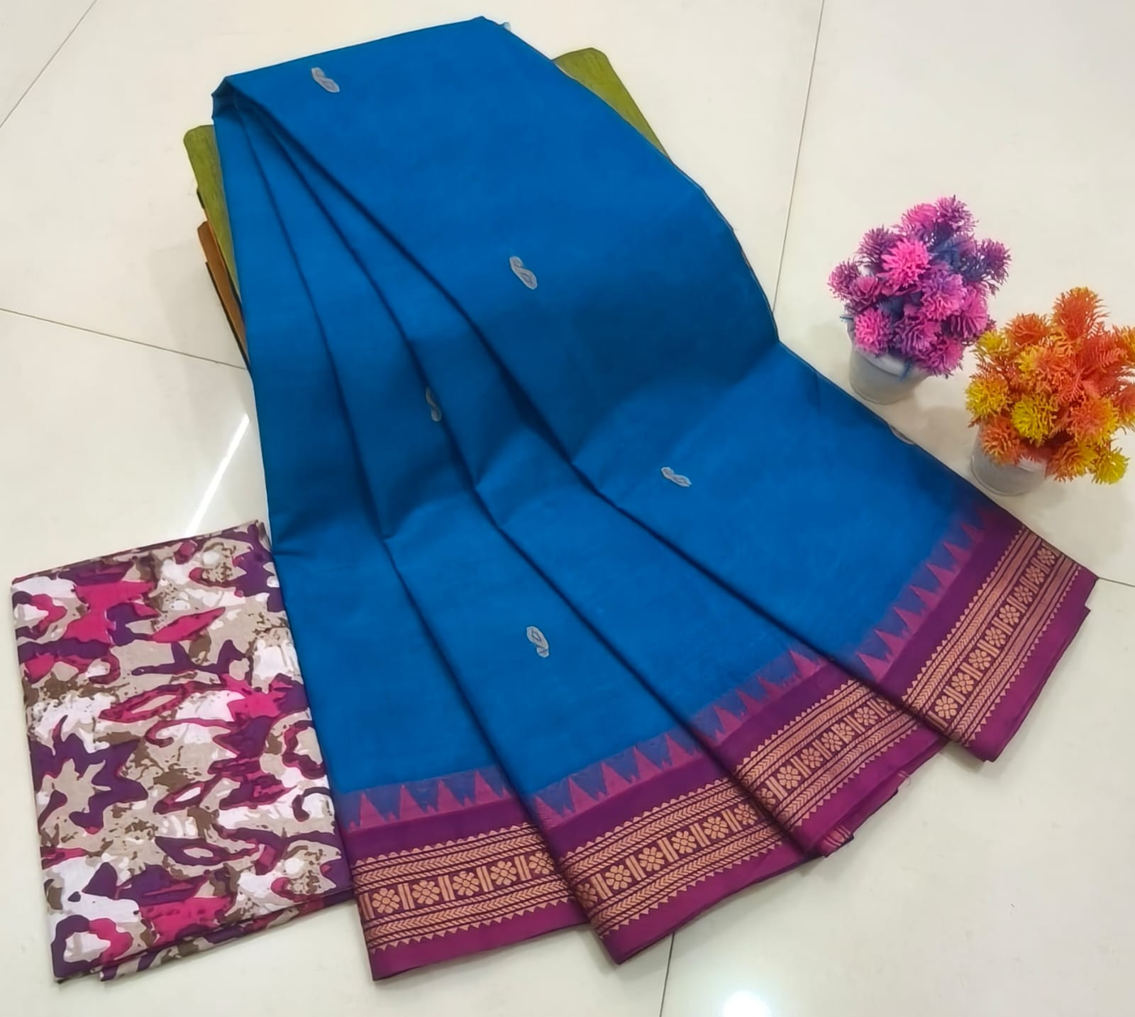 Handmade putta saree