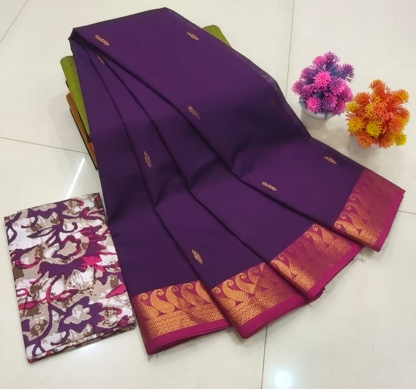 Handmade putta saree