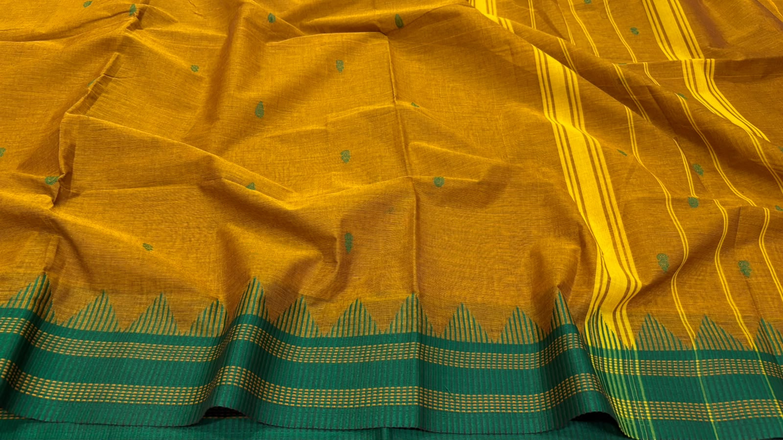 cotton plain saree