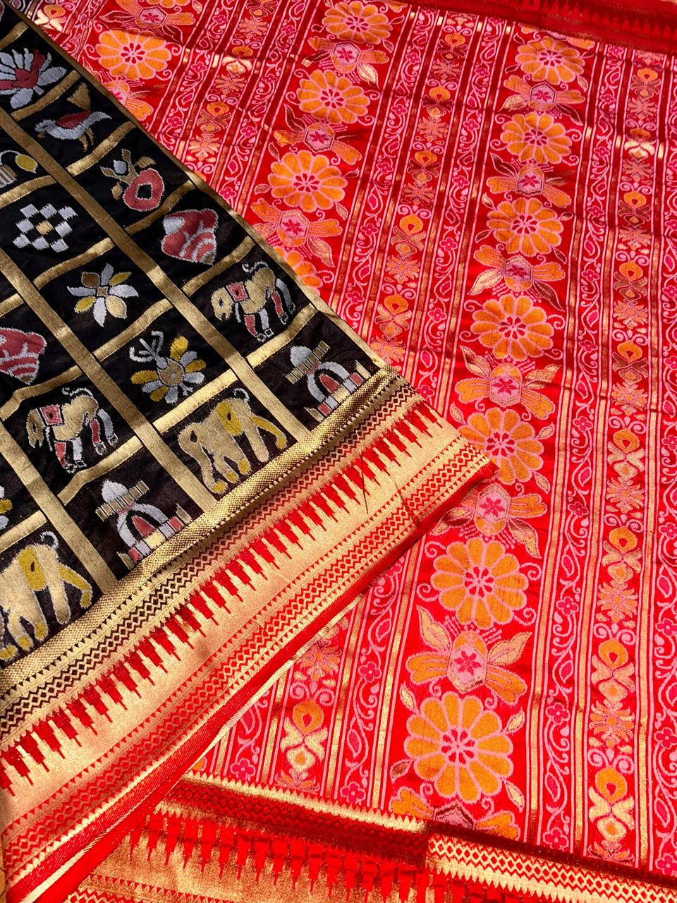 Papasilk saree with contrast blouse piece
