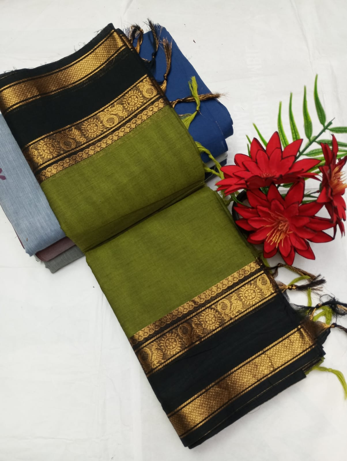 handloom cotton sarees