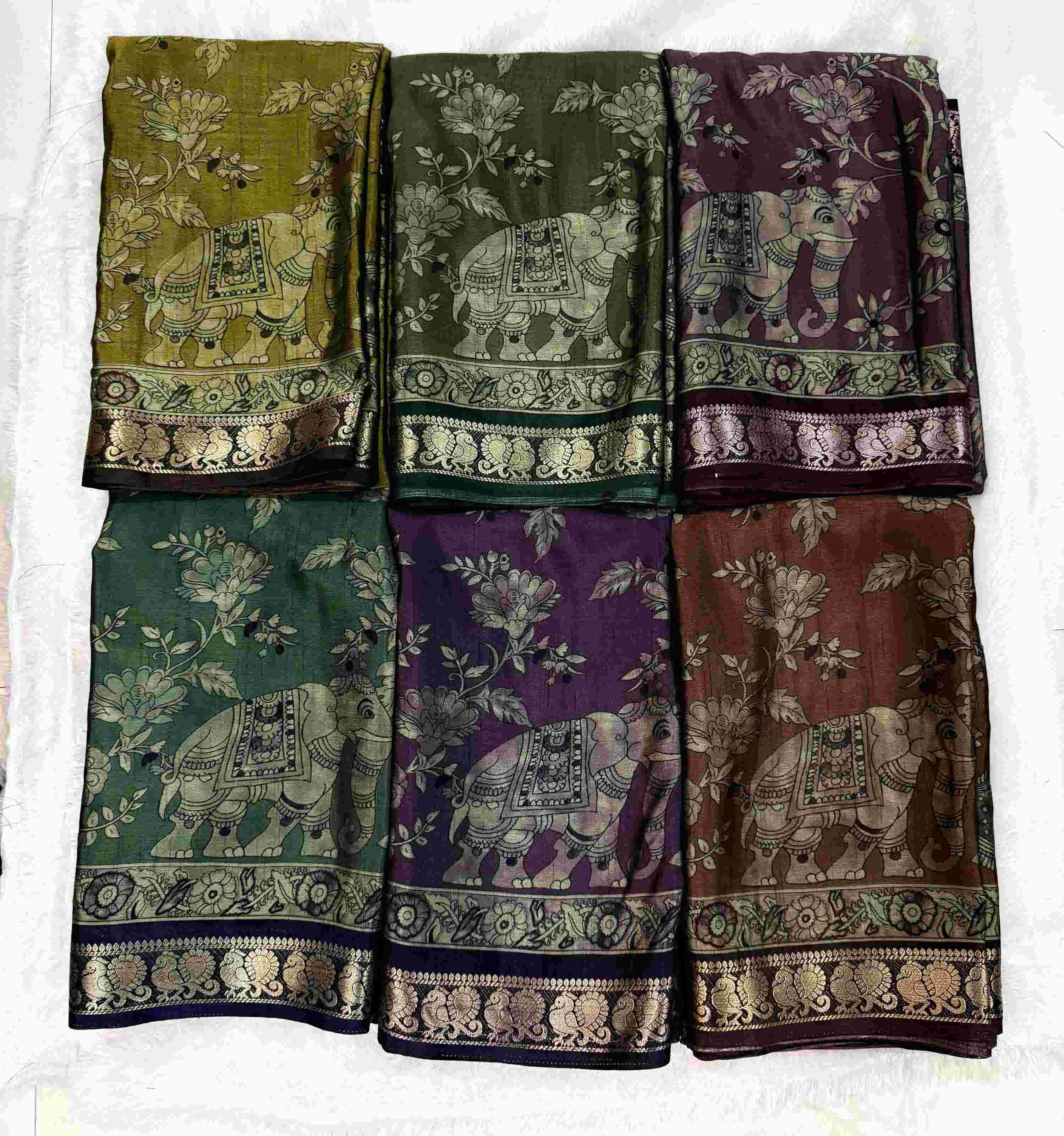 Dola slik saree