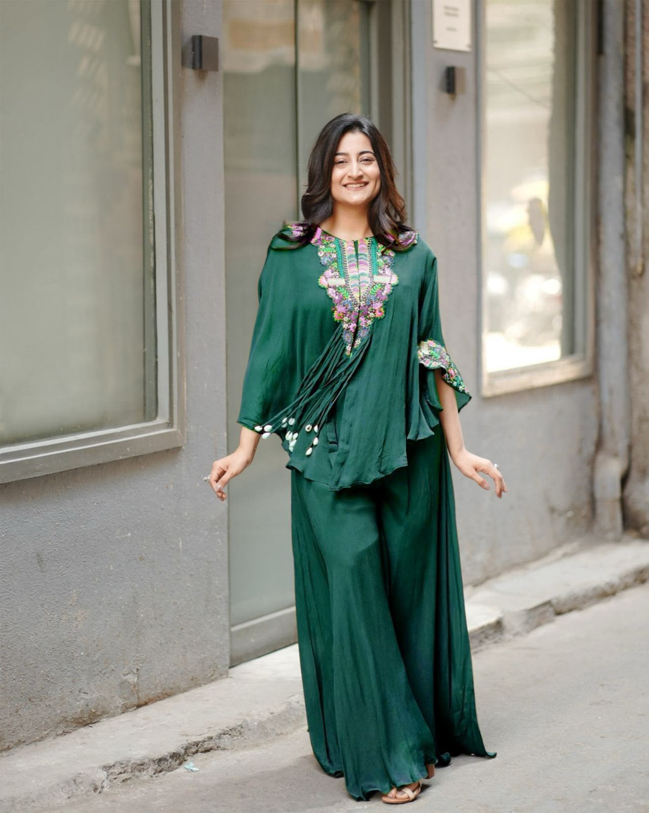 New trendy tharee pieces kurti set