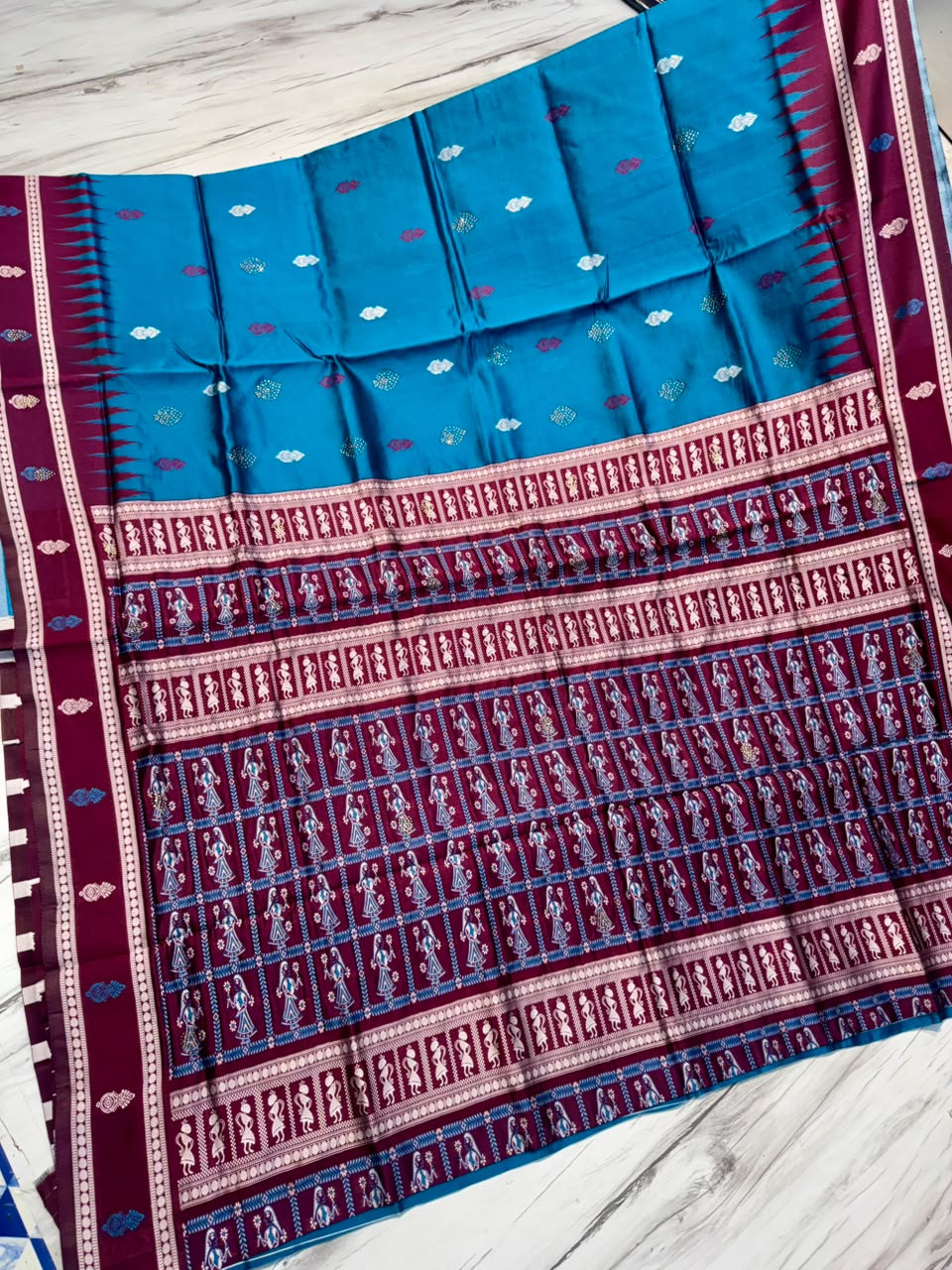 Border saree
